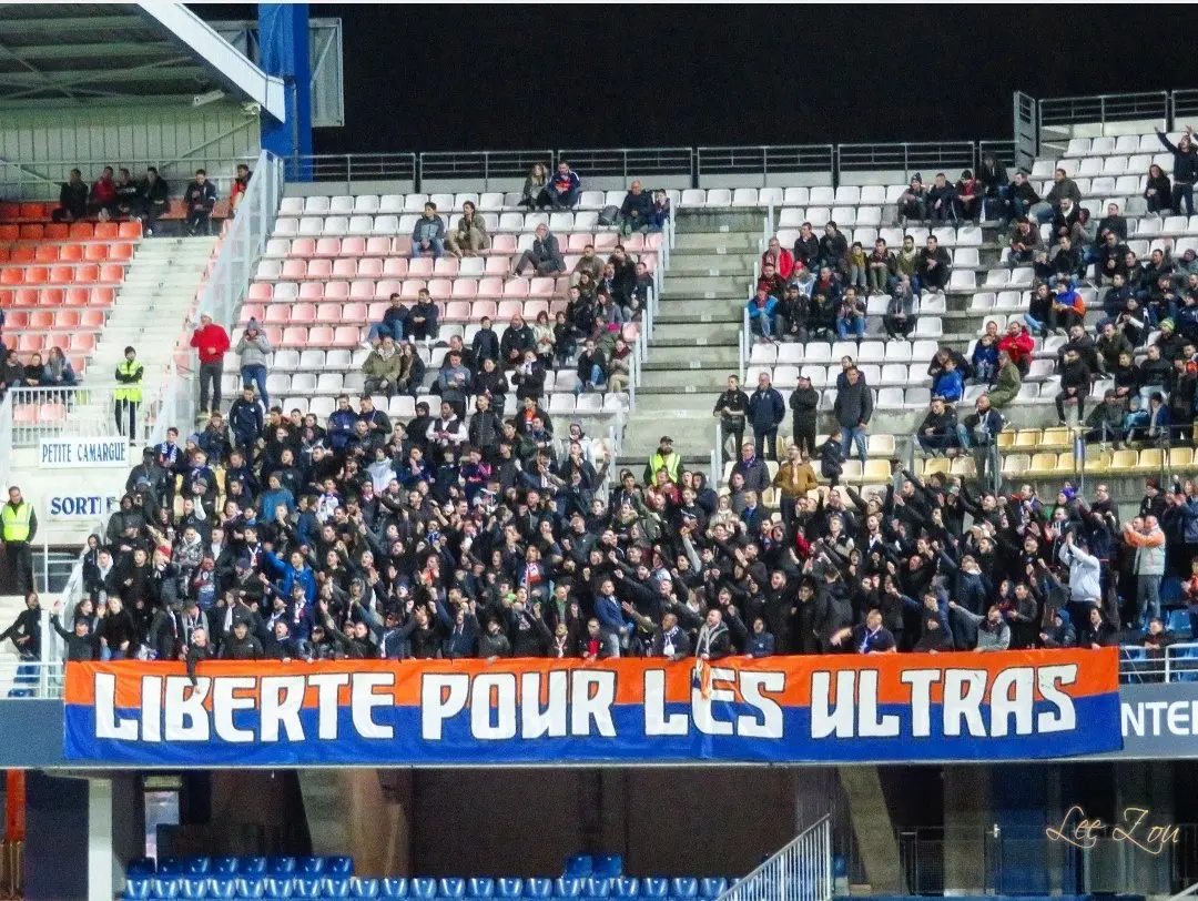 Supportrices et supporters du MHSC