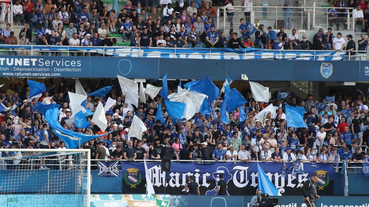 Parcage Visiteur [ESTAC-MHSC] : “Pourquoi pas une montée en Ligue 1 pour l’ESTAC ?”