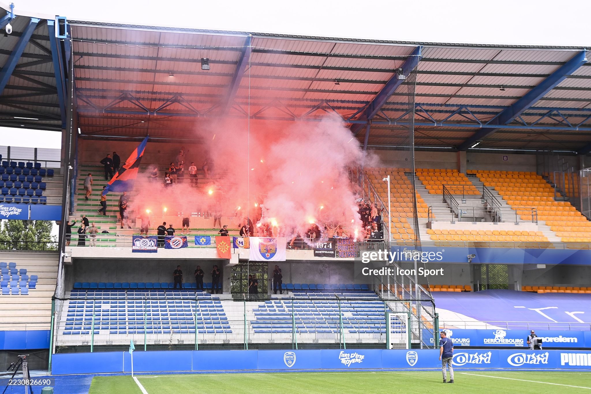 [ESTAC 1-0 MHSC] Top Of The Tweets !